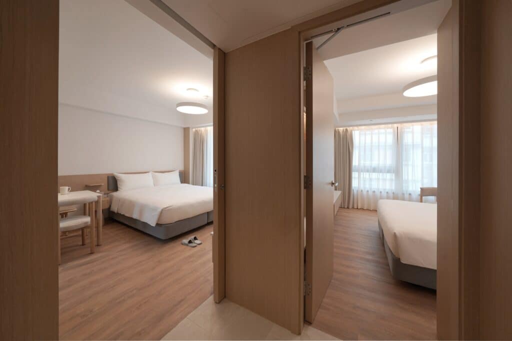 Quad Room